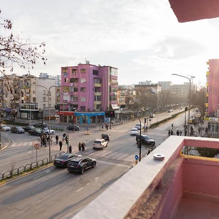 Three Doors Apartments, Kiwi 1+1 Apartment Tiranë Eksteriør bilde
